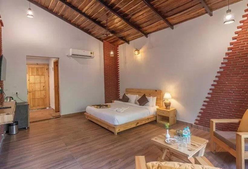 Hotelli The Destin Ekaant By 3tree Group