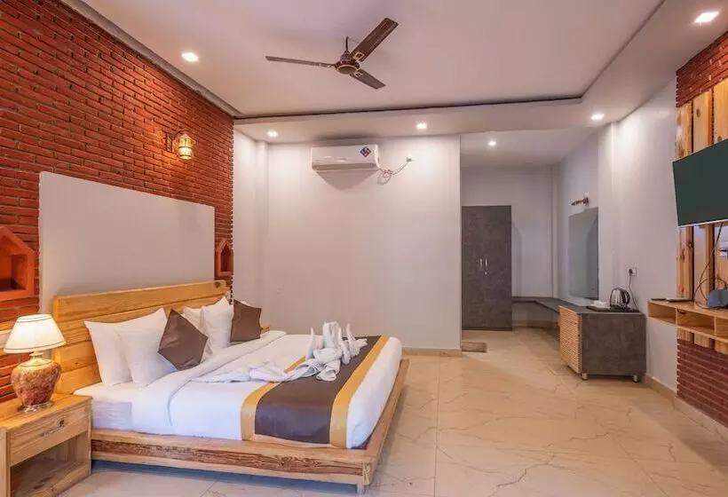 Hotelli The Destin Ekaant By 3tree Group