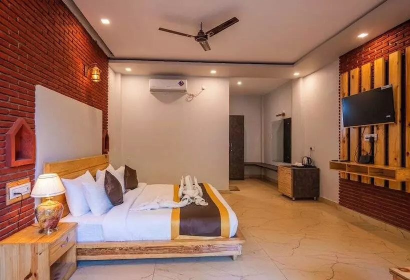 Hotelli The Destin Ekaant By 3tree Group