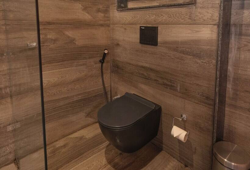 בית מלון כפרי The Destin Ekaant By 3tree Group