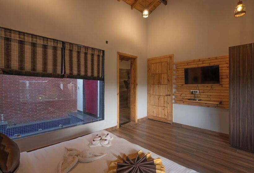 בית מלון כפרי The Destin Ekaant By 3tree Group