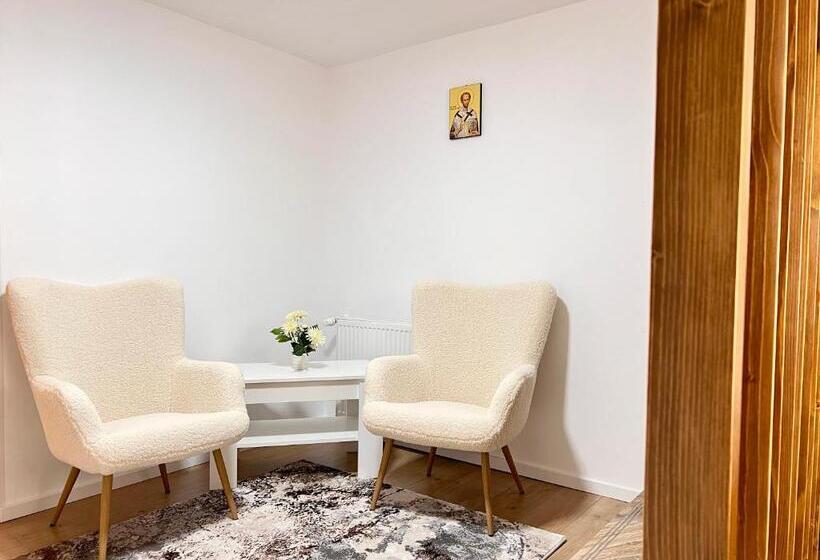 پانسیون Casa Coltea