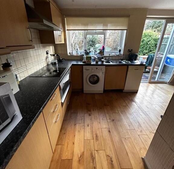 펜션 Waltham Cross Rooms