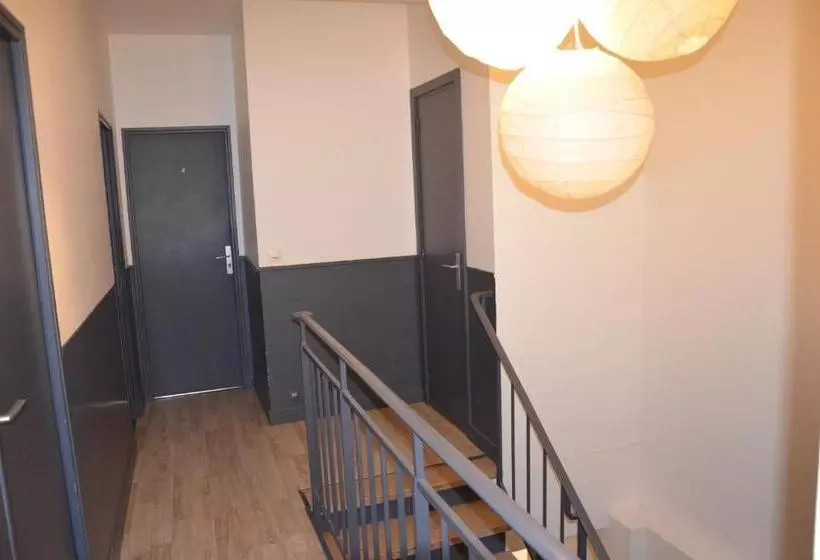 تختخواب و صبحانه Chambre Centre Ville