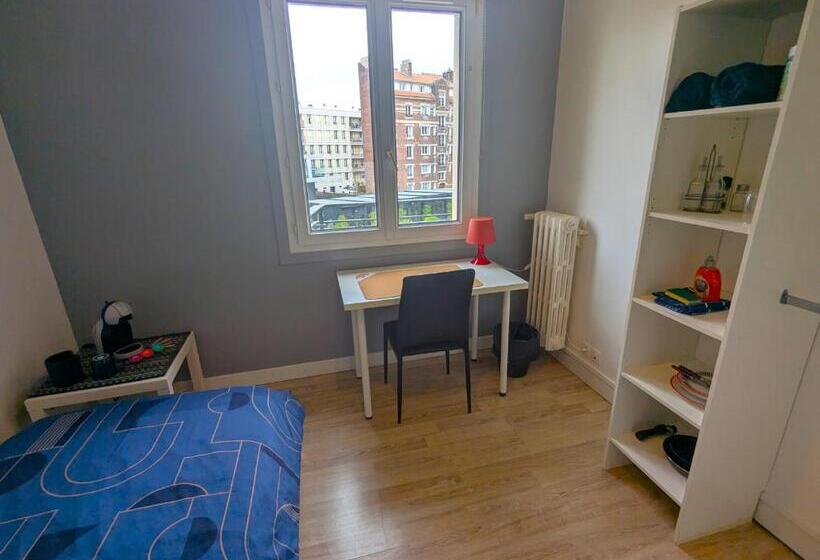 تختخواب و صبحانه Chambre Centre Ville