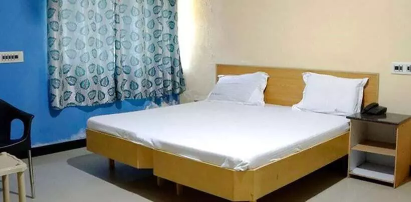 ホテル Sivabhagya Annexe