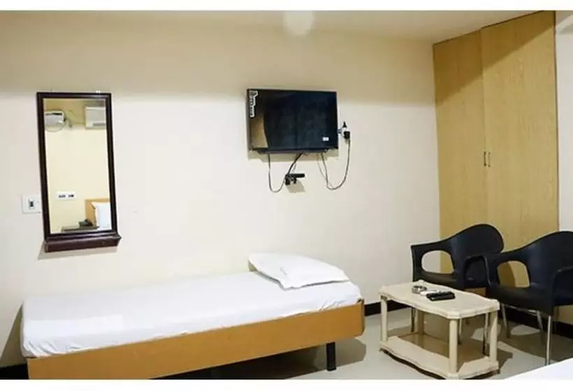 ホテル Sivabhagya Annexe