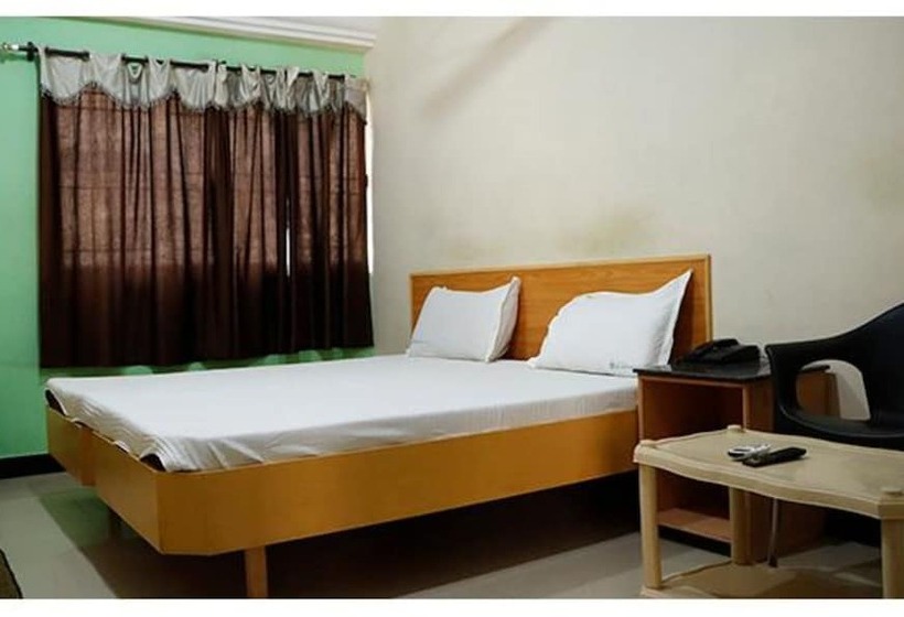 هتل Sivabhagya Annexe