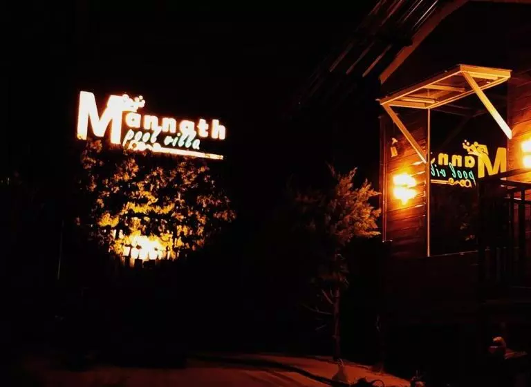 Hotelli Mannath Private Pool Villas At Vellarimala