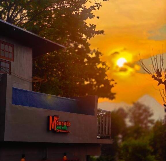 Hôtel Mannath Private Pool Villas At Vellarimala