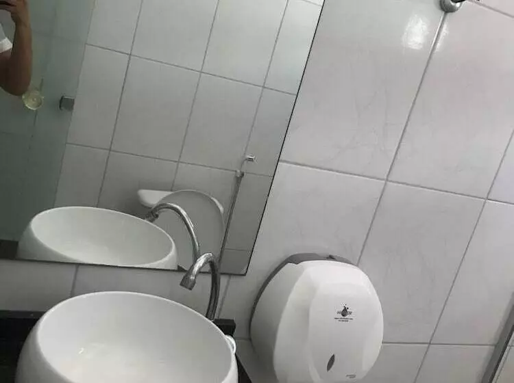 ホテル Pousada Acrópole