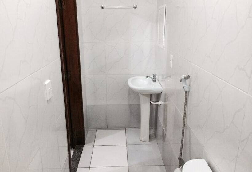 ホテル Pousada Acrópole