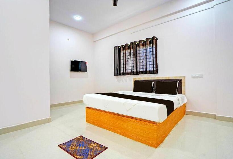 Oyo Hotel Silk
