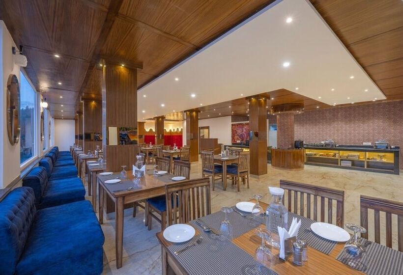 בית מלון כפרי Manaw Valley Resort