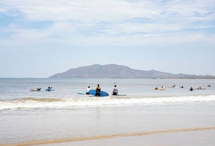 هتل Perla De La Playa Beachfront