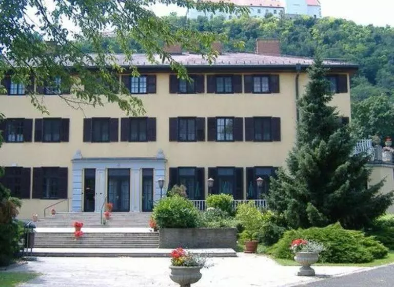 ペンション Blki Vendégház