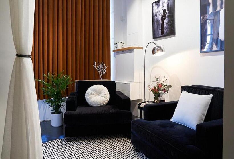 פנסיון Nudgenudge   Self Contained Luxe Guest Suite