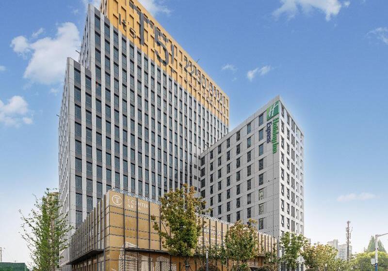 Hotel Holiday Inn Express Changfeng Park