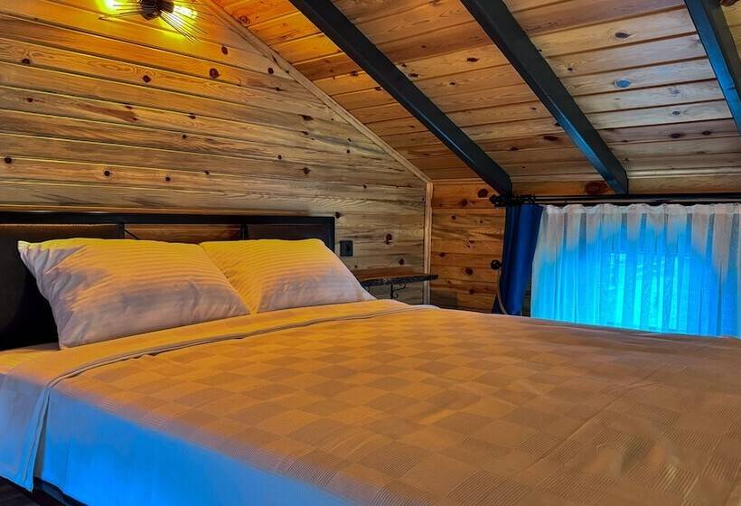 בית מלון כפרי Tringo Bungalov