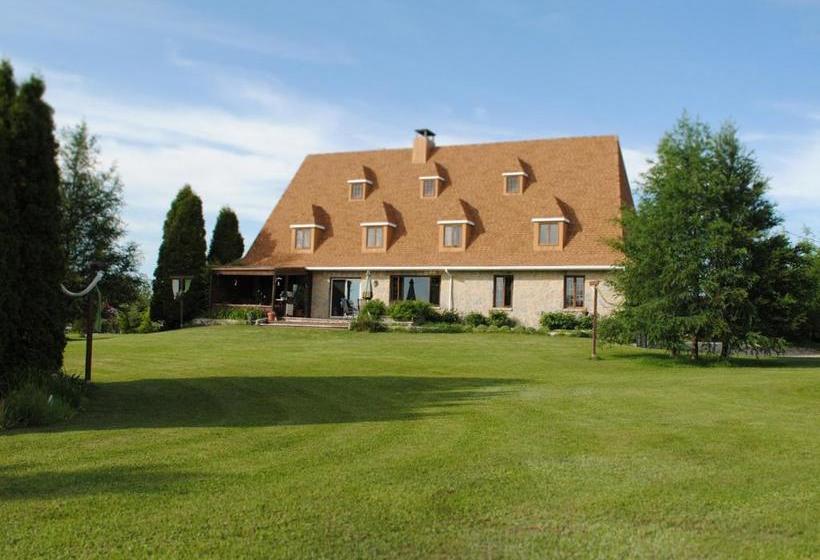 تختخواب و صبحانه Aux Pignons Gite