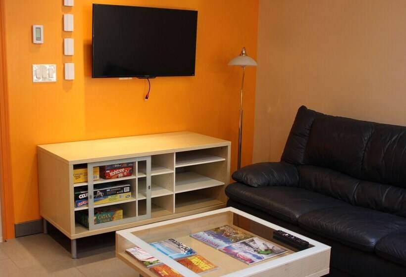 تختخواب و صبحانه Hilltops