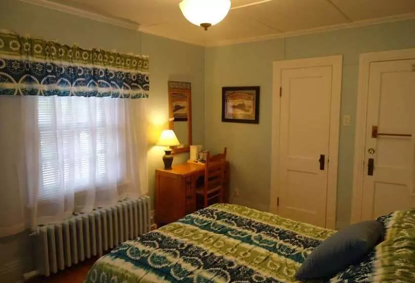 ベッドアンドブレックファースト Le Gîte De La St Lawrence