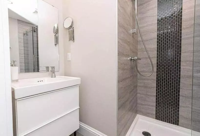Aamiaismajoitus (B&B) Les Suites Kaishi