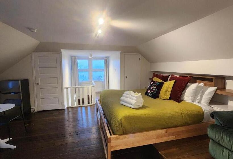 ベッドアンドブレックファースト Les Suites Kaishi