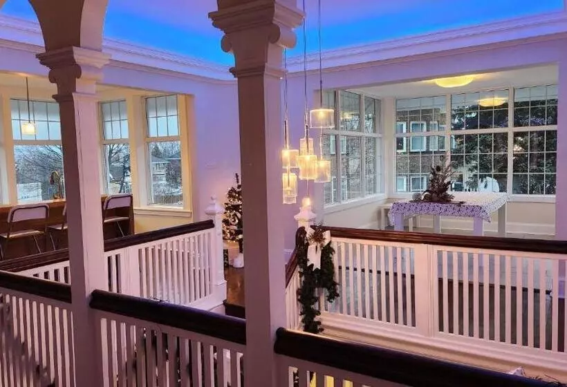 Aamiaismajoitus (B&B) Les Suites Kaishi