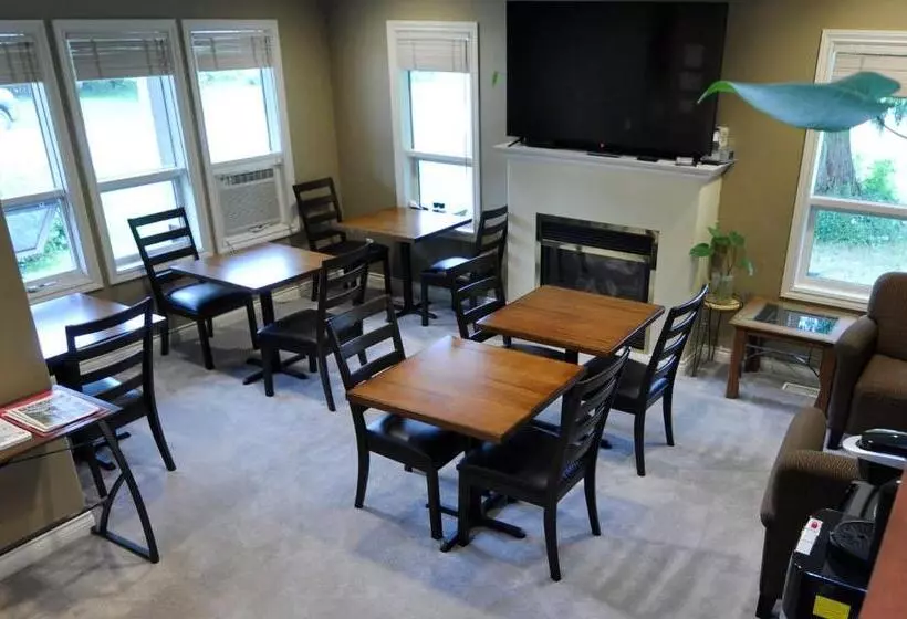 Cornerstone Bed And Breakfast