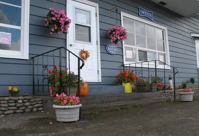 Cornerstone Motel