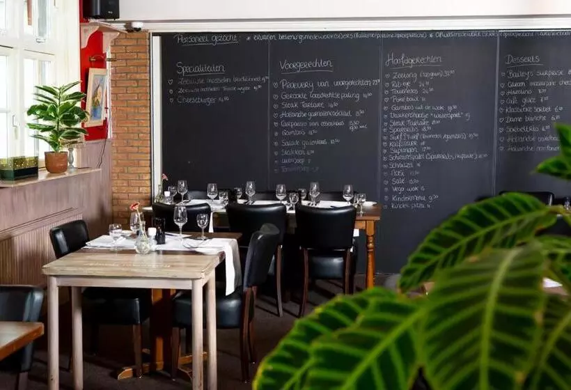 ホテル Café Restaurant Heineke