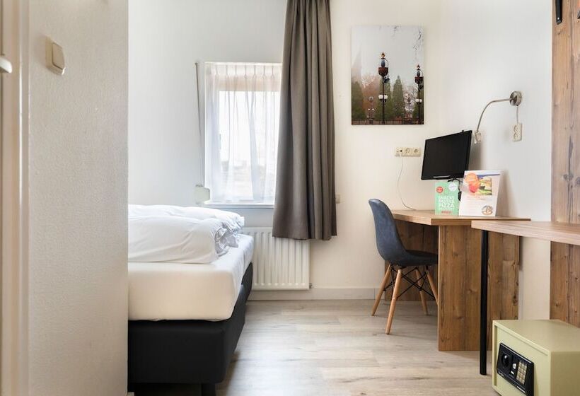 בית מלון כפרי De Kroon