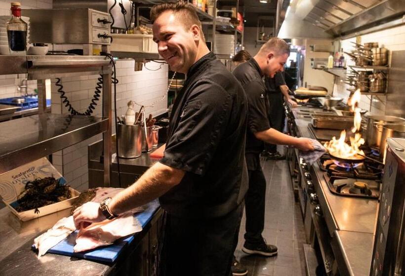 בית מלון כפרי L Auberge Dam