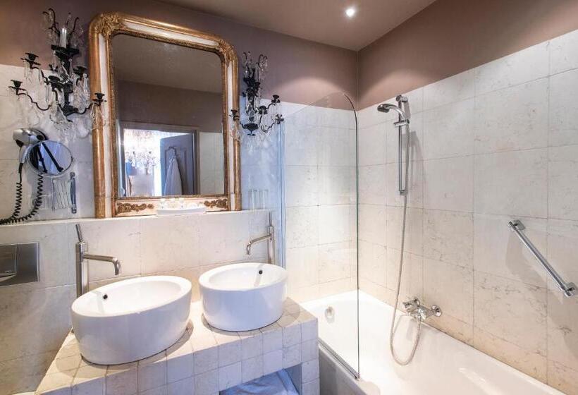 בית מלון כפרי L Auberge Dam