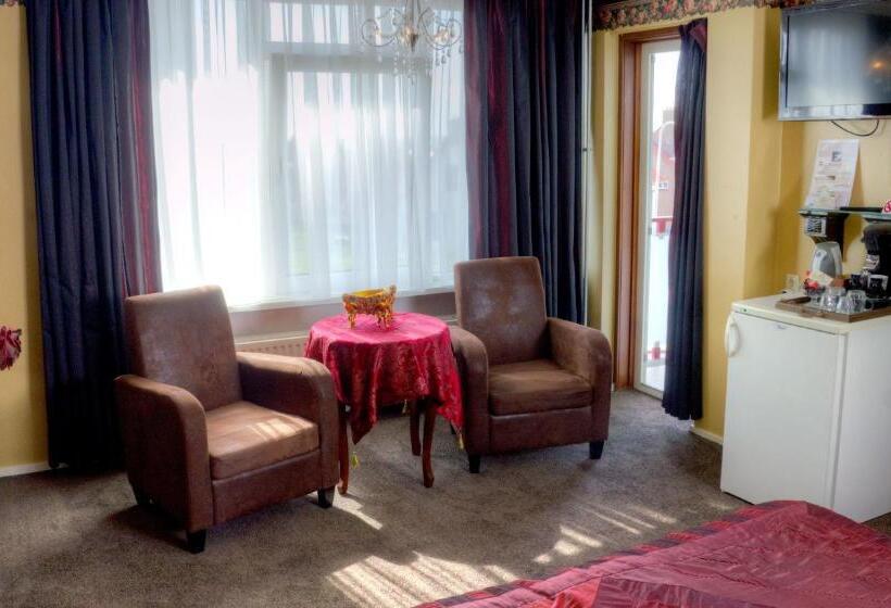 هتل Pension & Spa De Watertoren