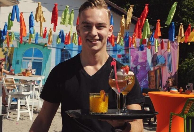 호텔 Restaurant De Vossenberg