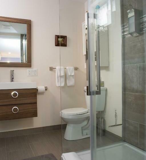 Maison Des Jardins B & B