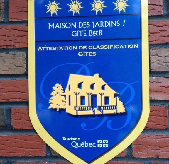 Maison Des Jardins B & B