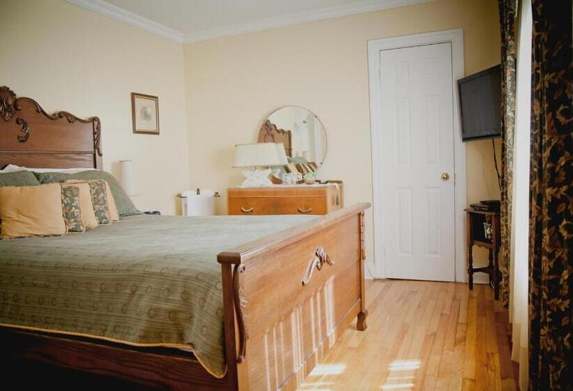 Maison Des Jardins B & B