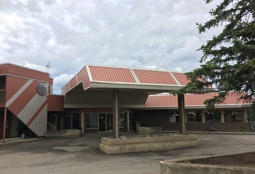 모텔 Tumbler Ridge Inn