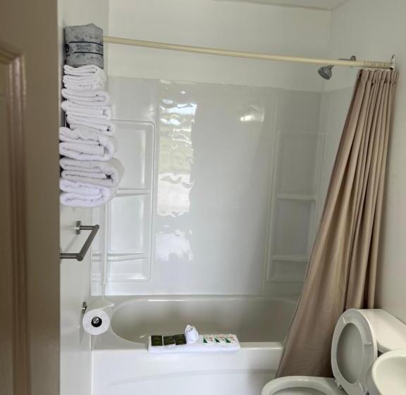 모텔 Wiarton Willys Inn