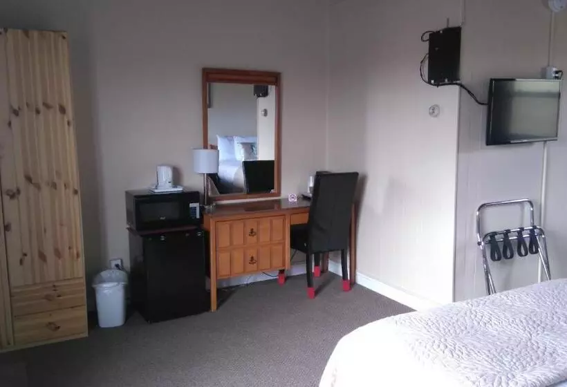Oasis Motel
