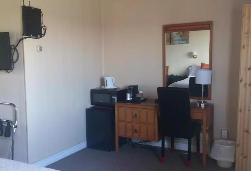Oasis Motel