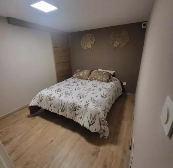 Aamiaismajoitus (B&B) Joli T2