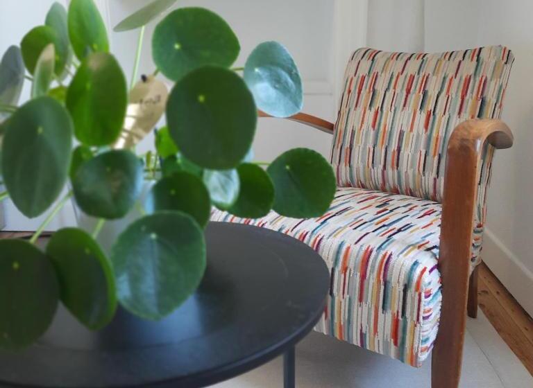 تختخواب و صبحانه L Essongère