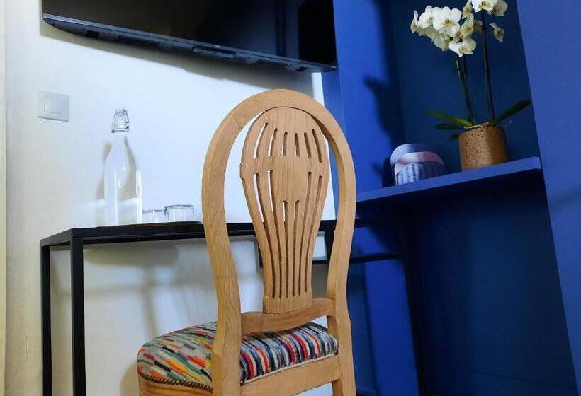 تختخواب و صبحانه L Essongère