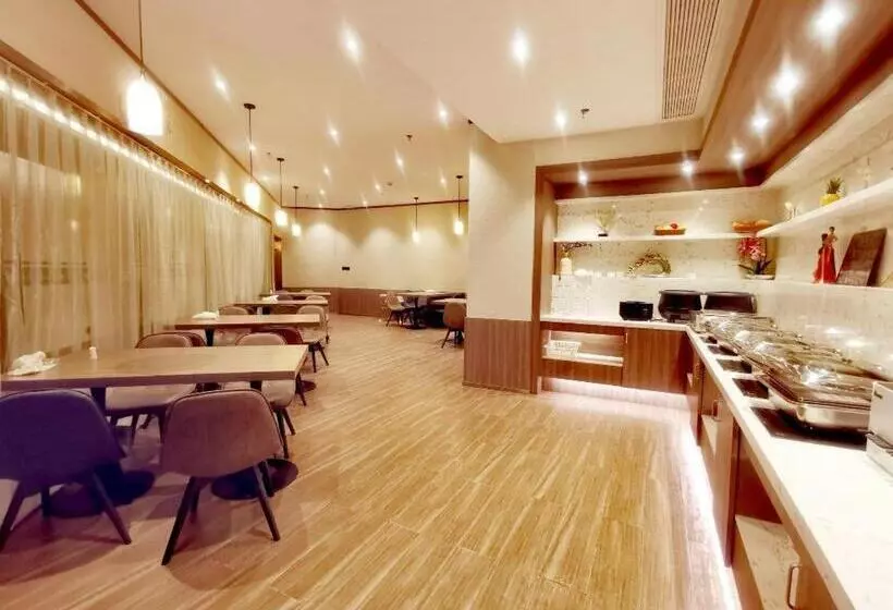 Hanting Hotel Huzhou Yishang Street