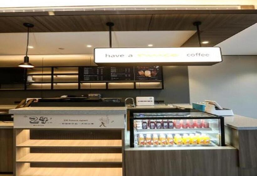 Hanting Hotel Jieshou Railway Station