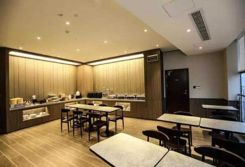 Hanting Hotel Jieshou Railway Station